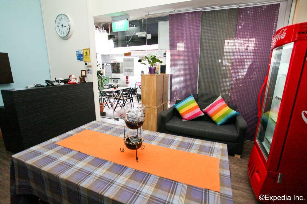 Pillow Talk Hostel Сингапур Екстериор снимка